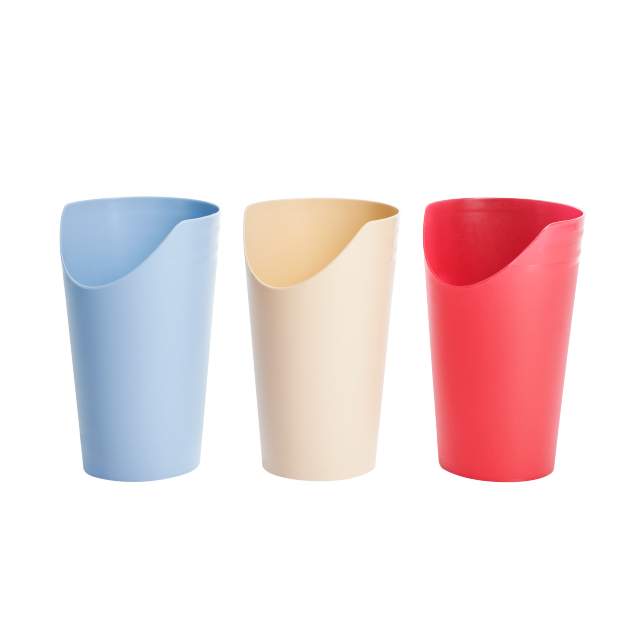Nose Cut Out Cup (Cream, Blue, Red, White)