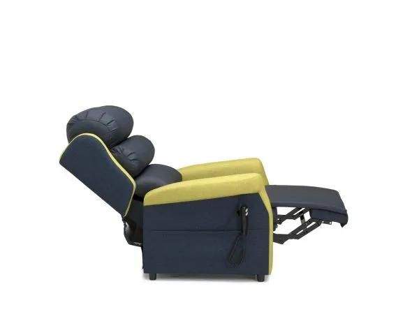 Multi bariatric chair in reclined position