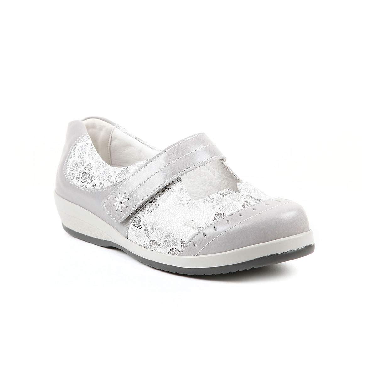 White and grey Filton shoe