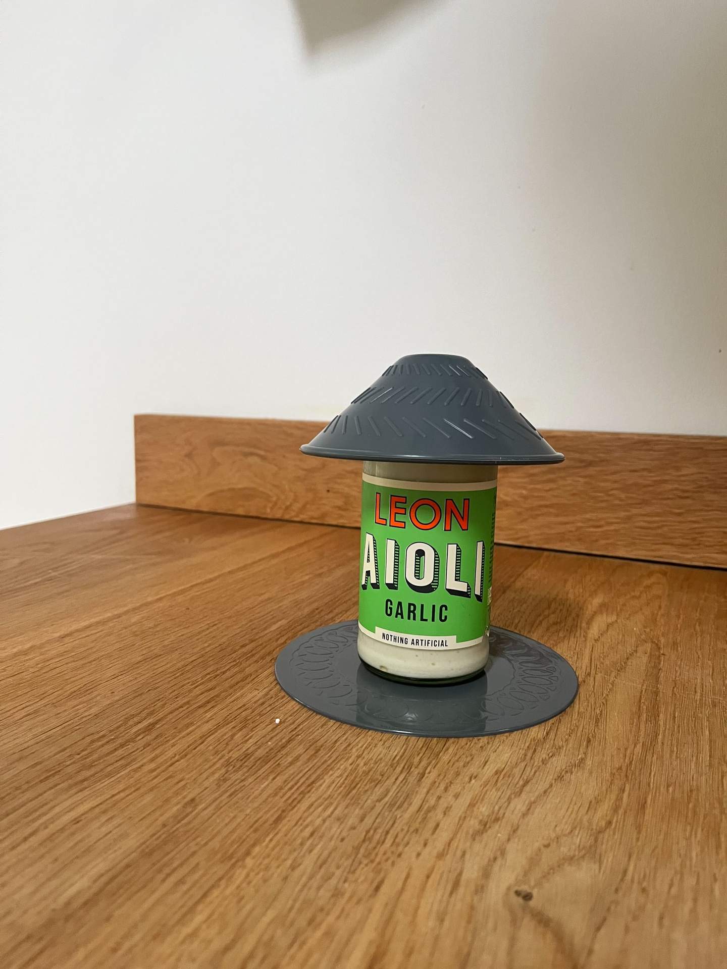 TC-19-4-Grey-Circular-Coaster-Aioli-jar