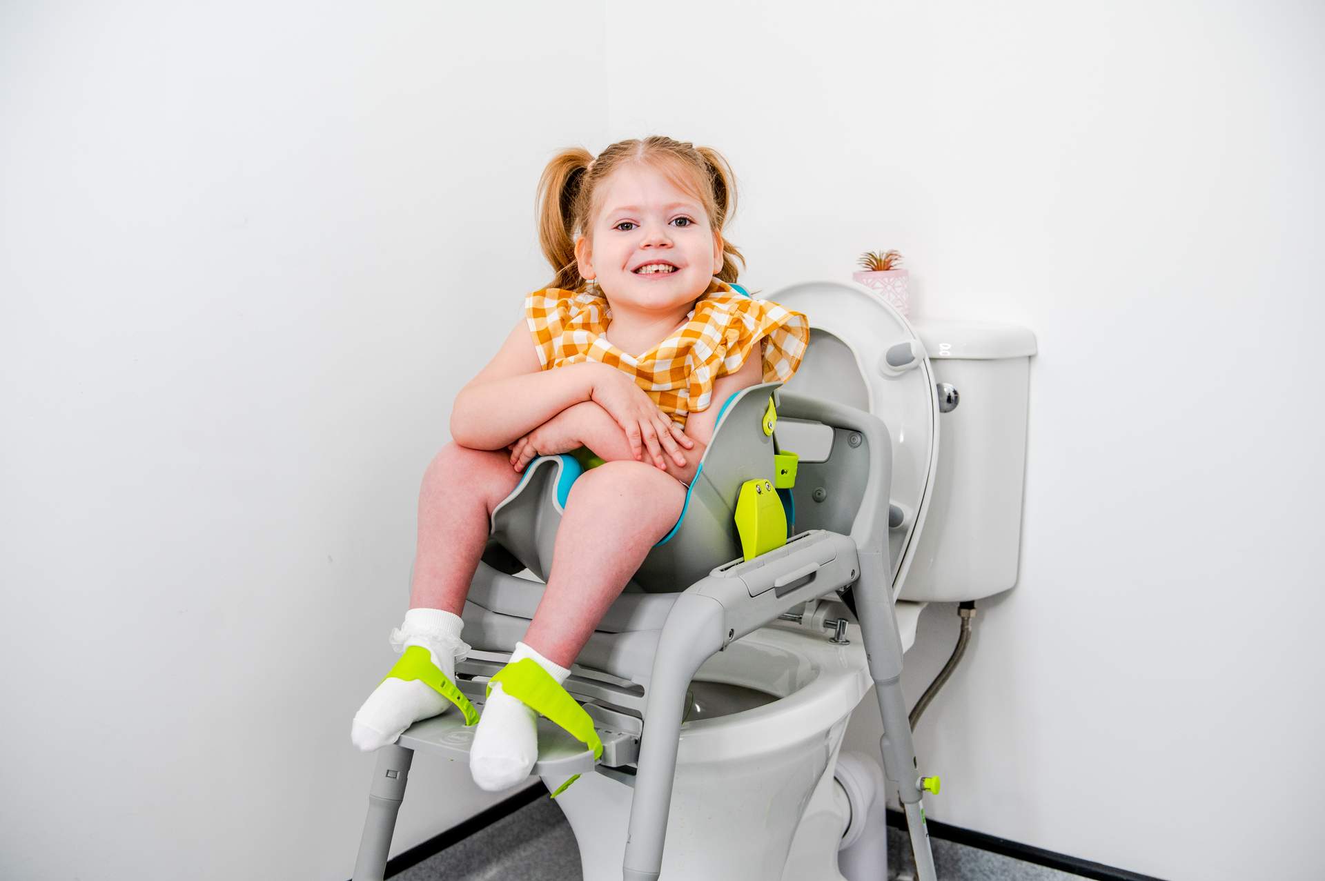 GottaGo portable toilet seat for children