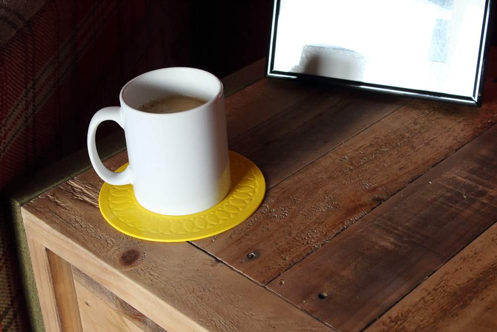TC-14-3-Yellow-Circular-Coaster-Coffee