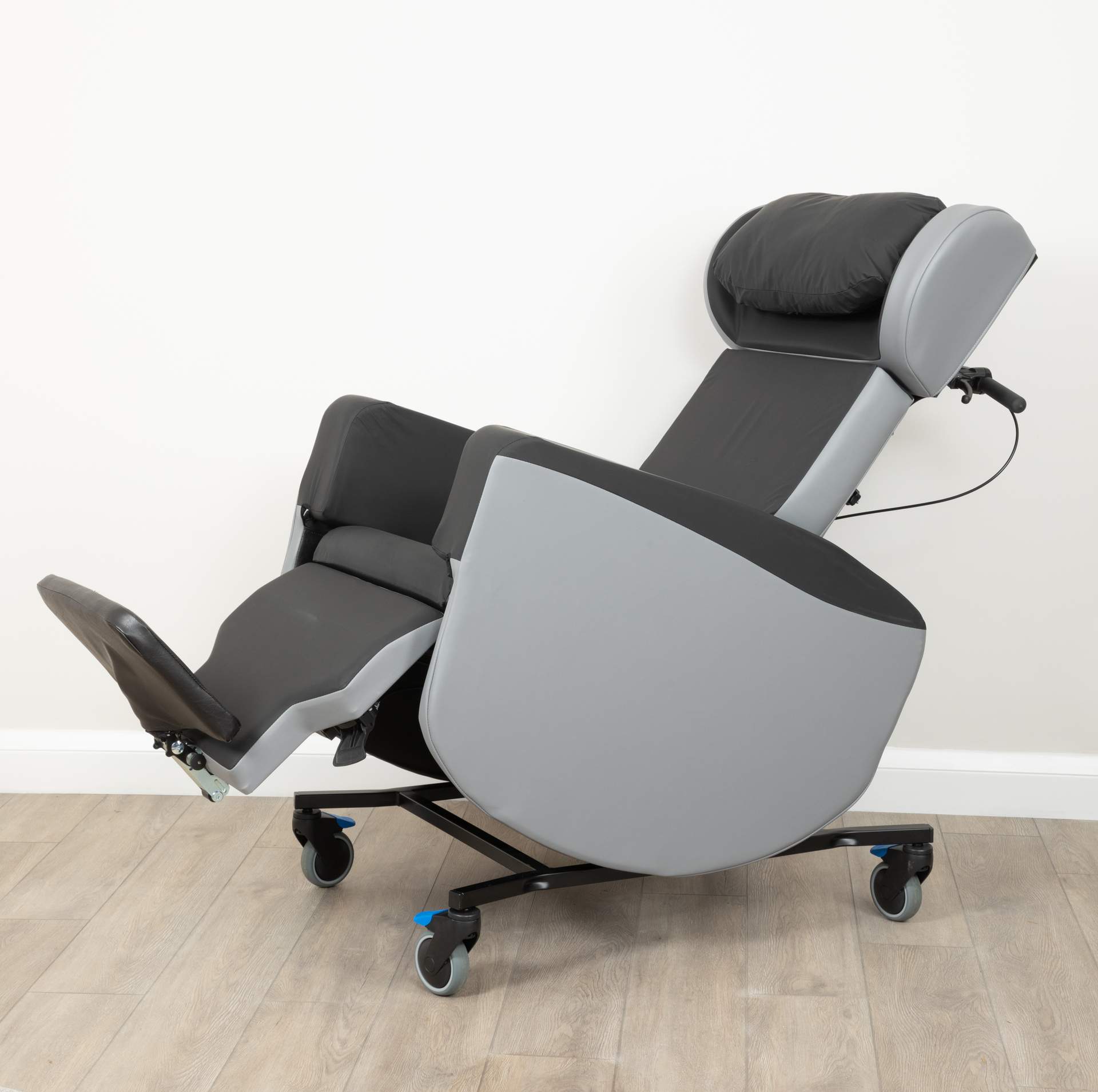 MultiAdjust Chair 2